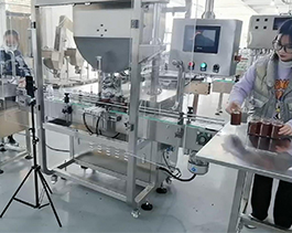 2021款醬料極速灌裝機(jī)，挑戰(zhàn)多頭醬料灌裝系統(tǒng)100天